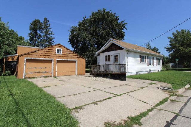 1503 & 1507 Lowell Street, Janesville, WI 53545