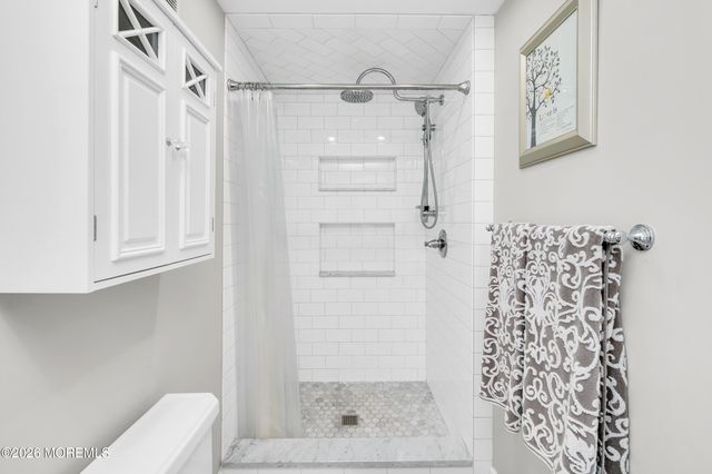 904 Arnold Avenue, Point Pleasant, NJ 08742