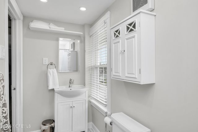 904 Arnold Avenue, Point Pleasant, NJ 08742