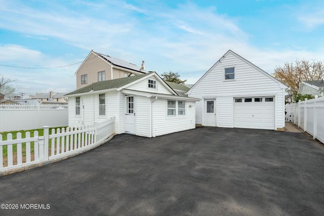 904 Arnold Avenue, Point Pleasant, NJ 08742