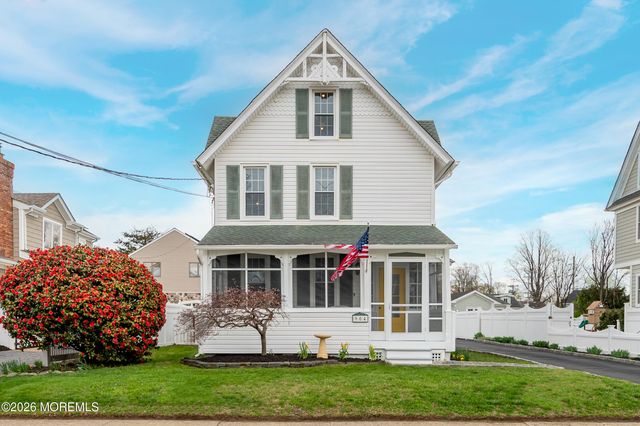 904 Arnold Avenue, Point Pleasant, NJ 08742