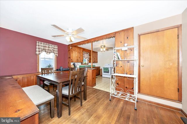 3 E CHESTNUT ST, Funkstown, MD 21734