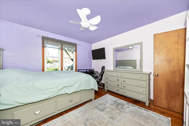 3 E CHESTNUT ST, Funkstown, MD 21734