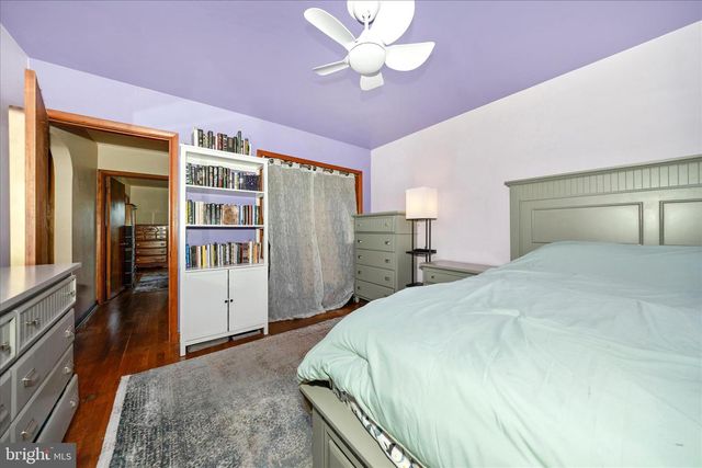 3 E CHESTNUT ST, Funkstown, MD 21734
