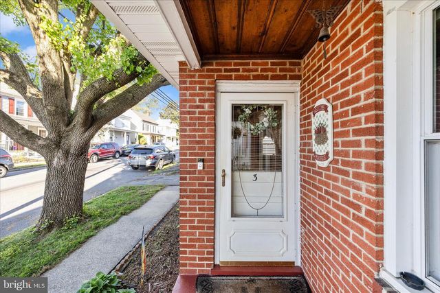 3 E CHESTNUT ST, Funkstown, MD 21734