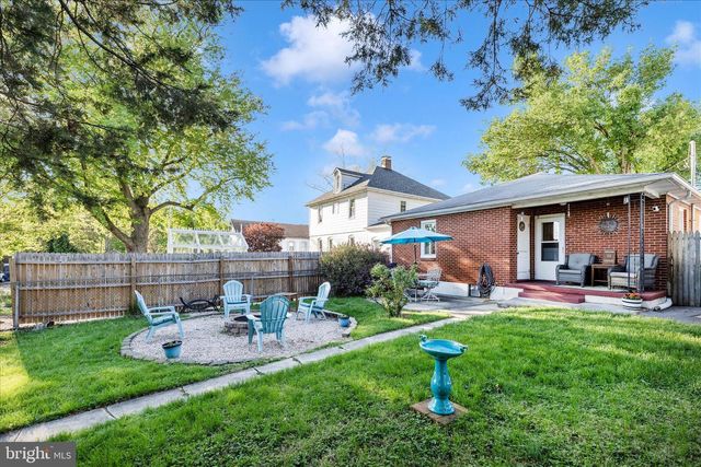 3 E CHESTNUT ST, Funkstown, MD 21734