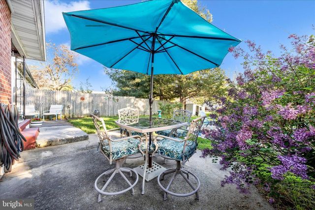 3 E CHESTNUT ST, Funkstown, MD 21734