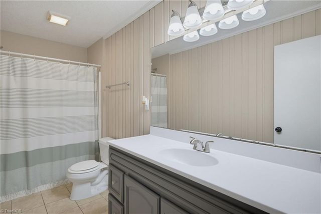 6954 Gra Lan Drive, Thomasville, NC 27360
