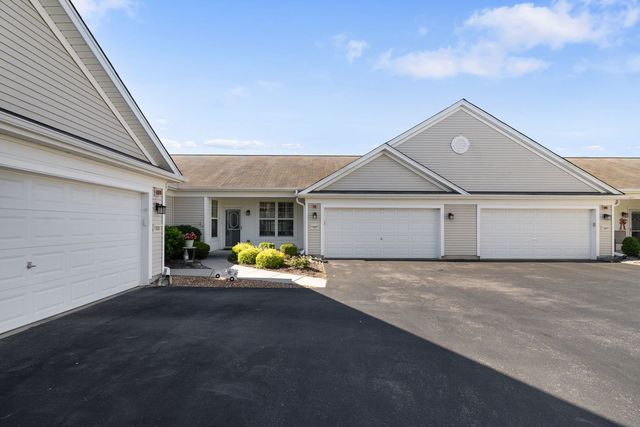 13597 Hemlock Road, Huntley, IL 60142