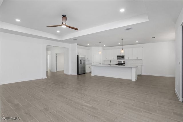 21140 Verawood LOOP, Estero, FL 33928