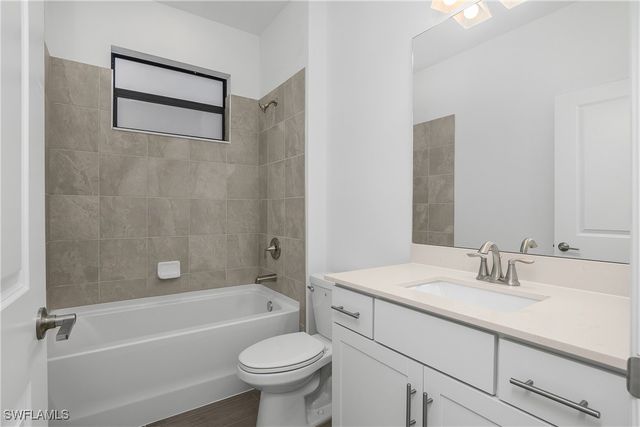 21140 Verawood LOOP, Estero, FL 33928