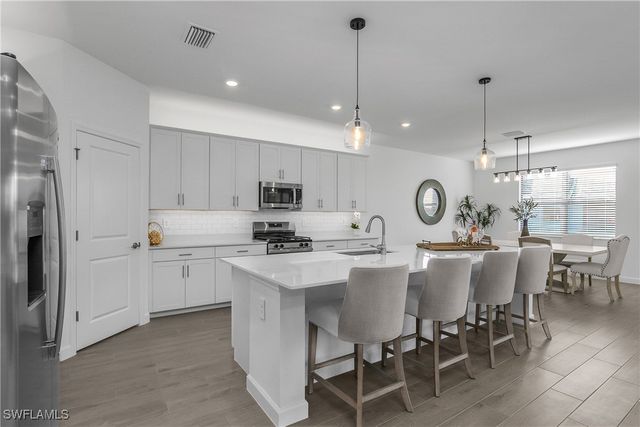 21140 Verawood LOOP, Estero, FL 33928