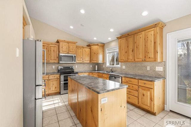 2168 Sevana Loop, Blackfoot, ID 83221