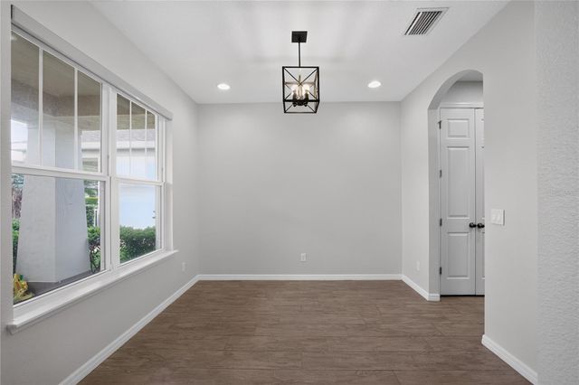 8016 MARBELLA CREEK AVENUE, Tampa, FL 33625