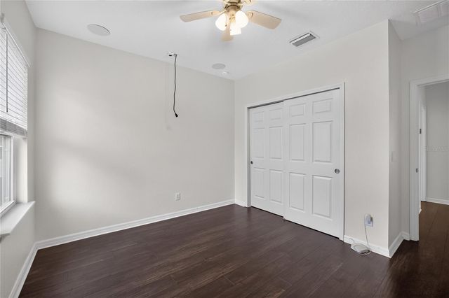 8016 MARBELLA CREEK AVENUE, Tampa, FL 33625