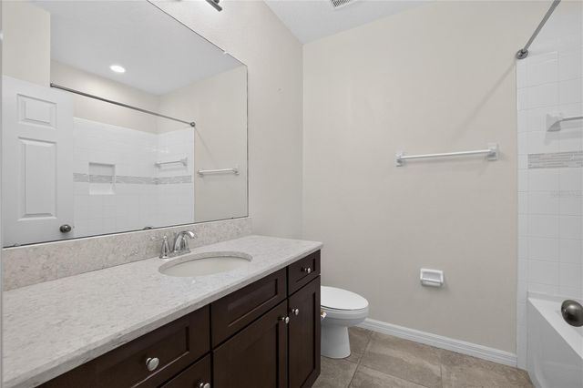 8016 MARBELLA CREEK AVENUE, Tampa, FL 33625