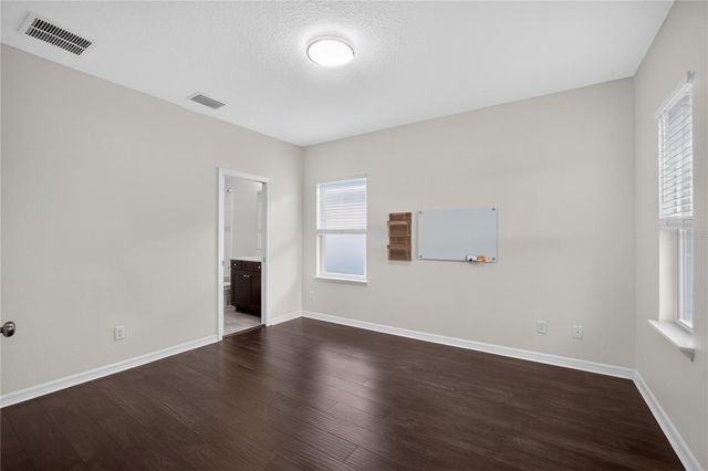 8016 MARBELLA CREEK AVENUE, Tampa, FL 33625