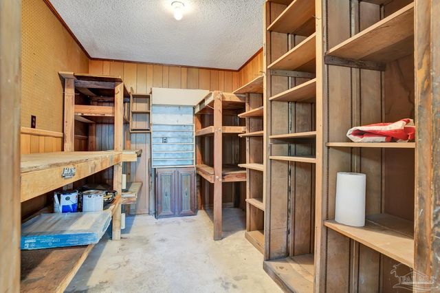 5036 Hamilton Ln, Pace, FL 32571