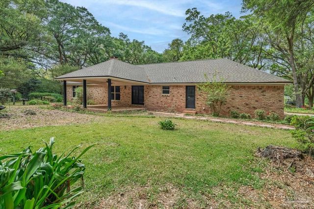 5036 Hamilton Ln, Pace, FL 32571