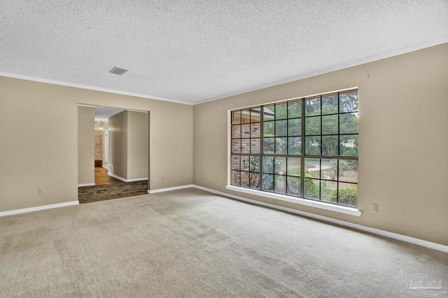 5036 Hamilton Ln, Pace, FL 32571