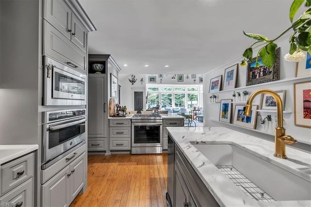 13370 Col Hogan LN, Carrollton, VA 23314