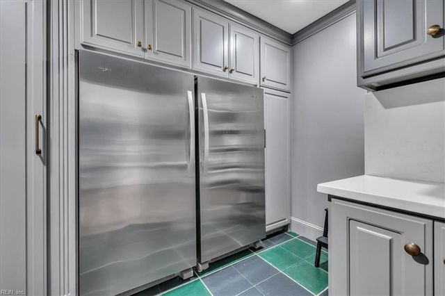13370 Col Hogan LN, Carrollton, VA 23314