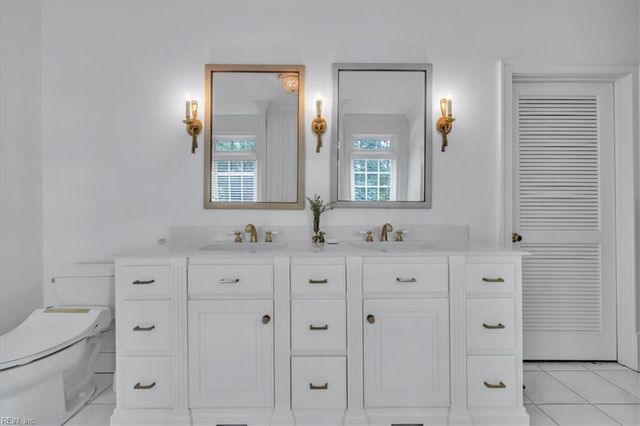 13370 Col Hogan LN, Carrollton, VA 23314