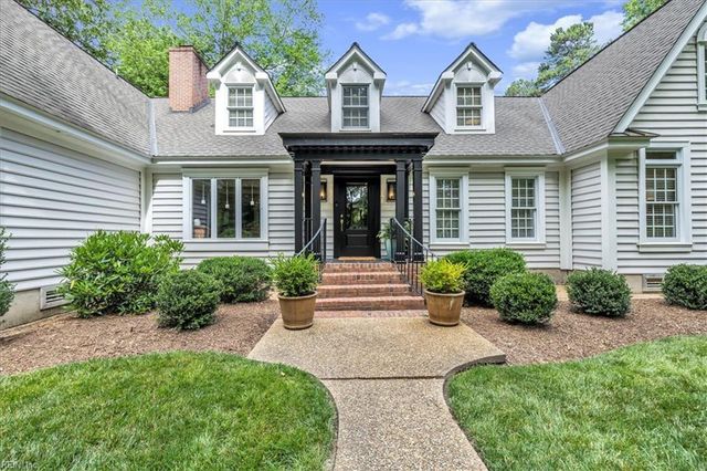 13370 Col Hogan LN, Carrollton, VA 23314