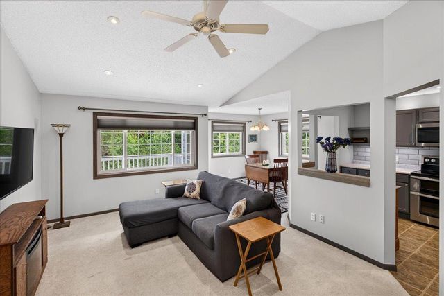 4171 3rd Street NE 201, Columbia Heights, MN 55421