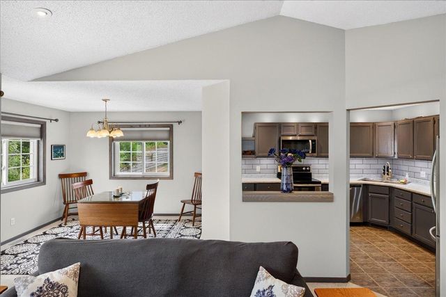 4171 3rd Street NE 201, Columbia Heights, MN 55421