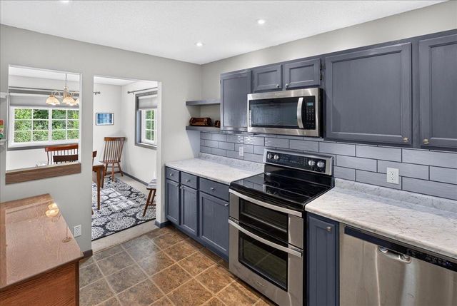 4171 3rd Street NE 201, Columbia Heights, MN 55421