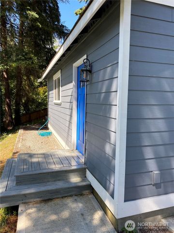 216 S 173rd Place, Burien, WA 98148