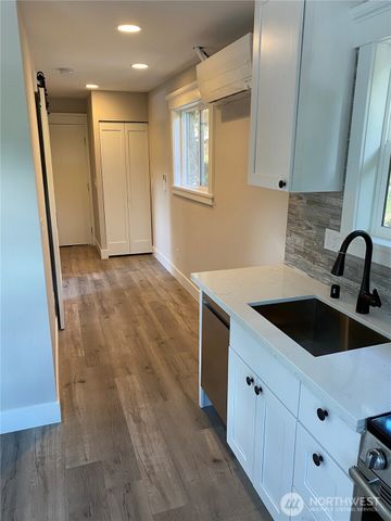 216 S 173rd Place, Burien, WA 98148