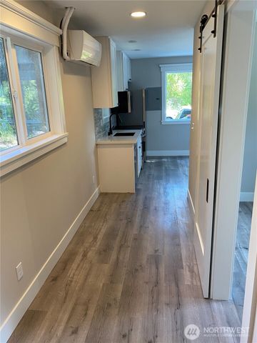 216 S 173rd Place, Burien, WA 98148