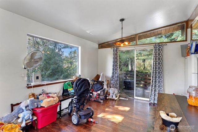 216 S 173rd Place, Burien, WA 98148