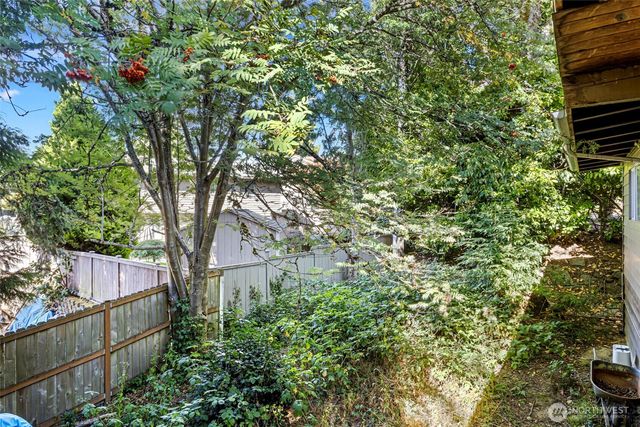 216 S 173rd Place, Burien, WA 98148