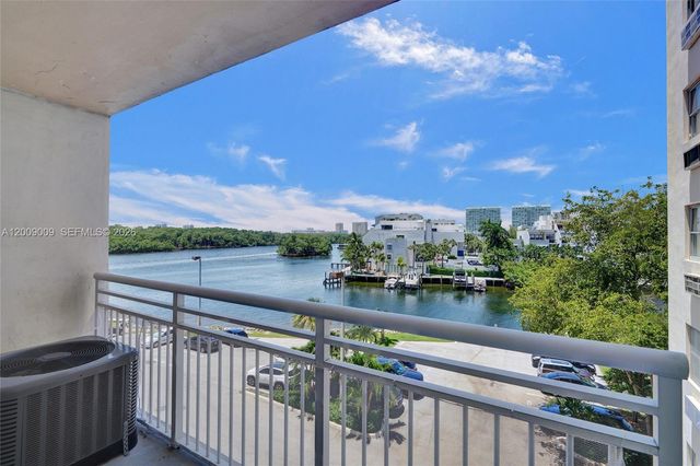 400 Kings Point Dr 418, Sunny Isles Beach, FL 33160