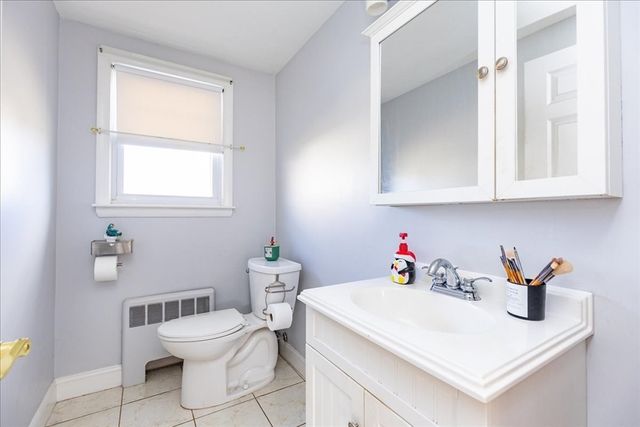 52 Albemarle Ave. 52, Lexington, MA 02420