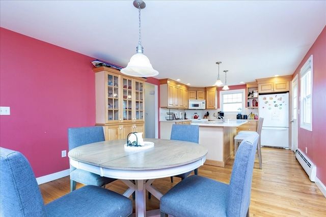 52 Albemarle Ave. 52, Lexington, MA 02420