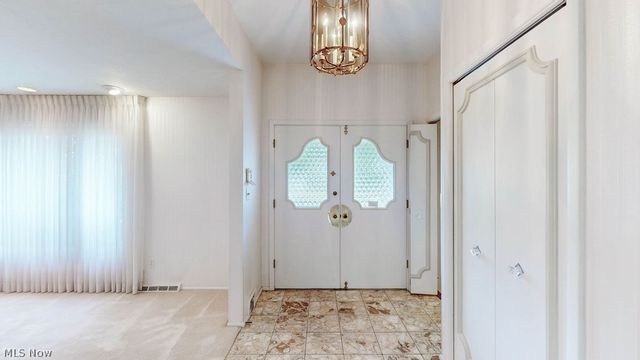 25451 Hilltop Drive, Beachwood, OH 44122