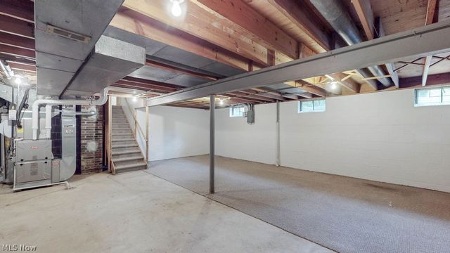 25451 Hilltop Drive, Beachwood, OH 44122