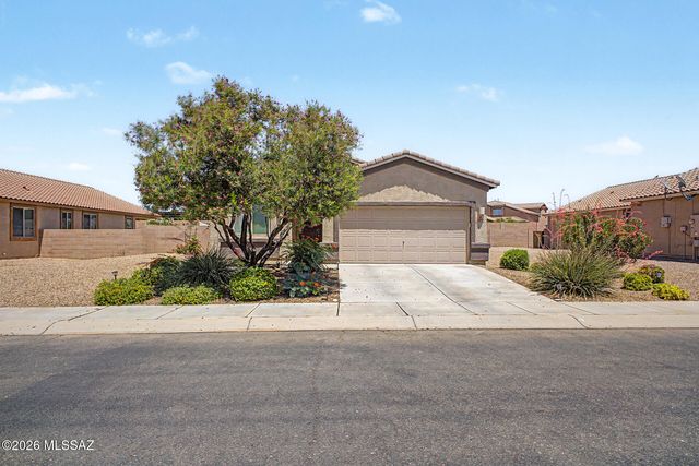 13898 N Swift Spear Drive, Marana, AZ 85658