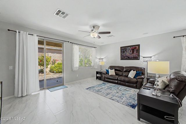 13898 N Swift Spear Drive, Marana, AZ 85658