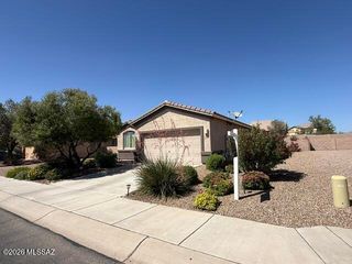 13898 N Swift Spear Drive, Marana, AZ 85658