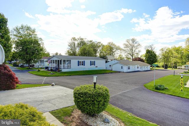 31 PASTURE LANE, Chalfont, PA 18914