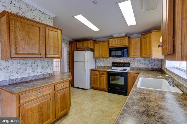 31 PASTURE LANE, Chalfont, PA 18914