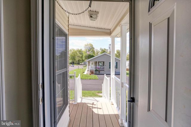 31 PASTURE LANE, Chalfont, PA 18914