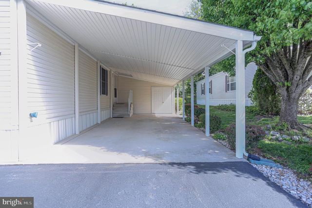 31 PASTURE LANE, Chalfont, PA 18914