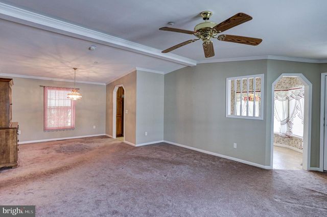 31 PASTURE LANE, Chalfont, PA 18914