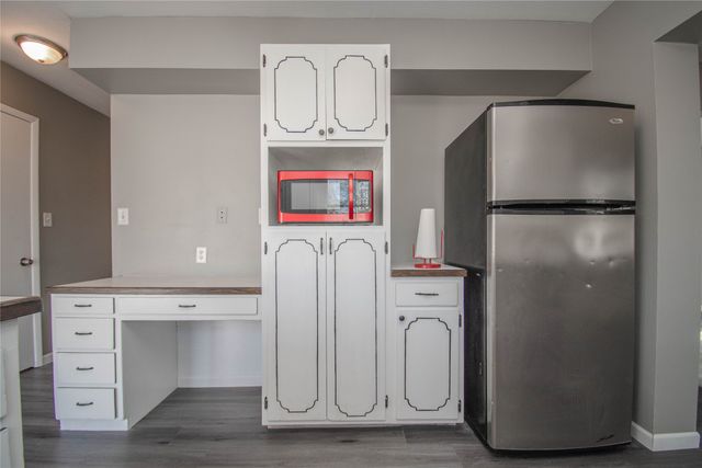 195 Gray Avenue, Waukee, IA 50263